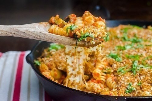 Сырная паста, запеченная в духовке Сырная паста, запеченная в духовке