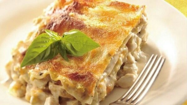 ЛАЗАНЬЯ С КУРИНЫМ ФАРШЕМ. ЛАЗАНЬЯ С КУРИНЫМ ФАРШЕМ.