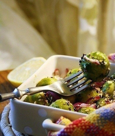 Запеченная брюссельская капуста