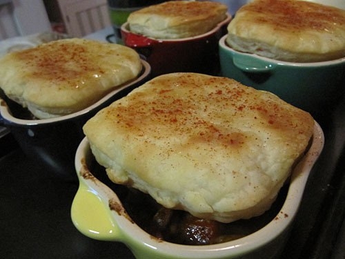 КУРИЦА В ГОРШОЧКАХ ПО-МАРОККАНСКИ КУРИЦА В ГОРШОЧКАХ ПО-МАРОККАНСКИ