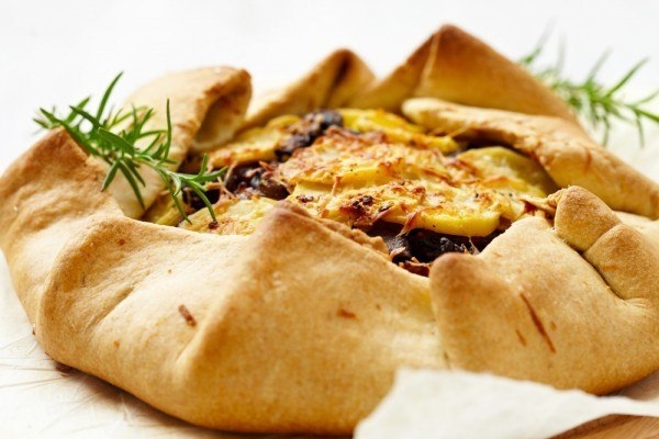 Картофельная галета с пореем и розмарином Картофельная галета с пореем и розмарином