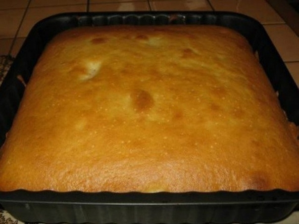 Воздушный и безумно вкусный пирог на скорую руку Воздушный и безумно вкусный пирог на скорую руку