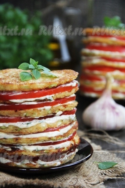 Кабачковый торт с помидорами и чесноком от nichka Кабачковый торт с помидорами и чесноком от nichka