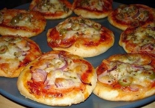 Маленькая пицца Маленькая пицца
