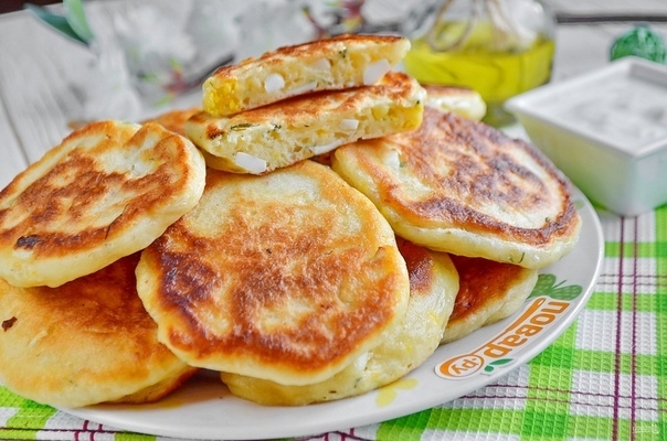 Ленивые пирожки с зеленым луком и яйцом Ленивые пирожки с зеленым луком и яйцом