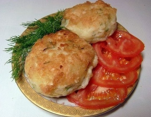 Зразы картофельные с курицей.
