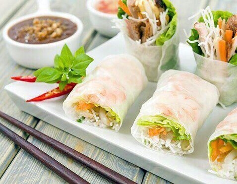 Спринг роллы с крабовым мясом Спринг роллы с крабовым мясом