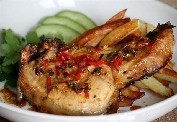 Шикарное мясное блюдо с не менее шикарным маринадом Шикарное мясное блюдо с не менее шикарным маринадом