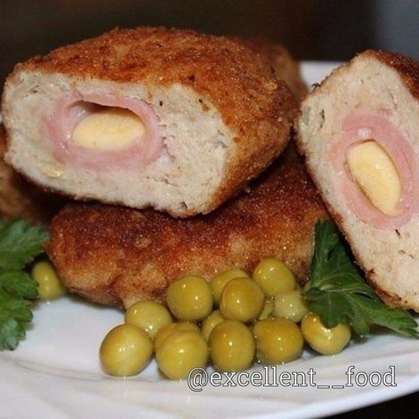 Куриные котлеты с ветчиной и сыром Куриные котлеты с ветчиной и сыром