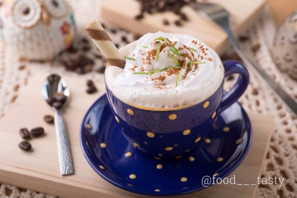 Кофе с шоколадом и сливками Кофе с шоколадом и сливками