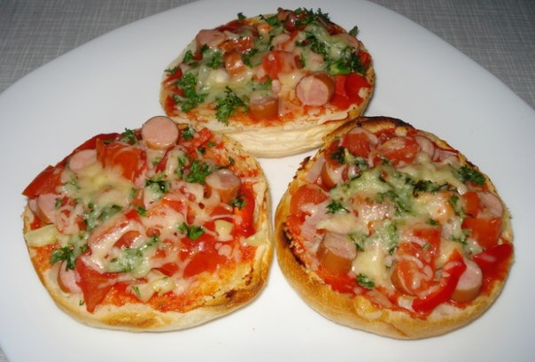 Пицца из булочек Пицца из булочек