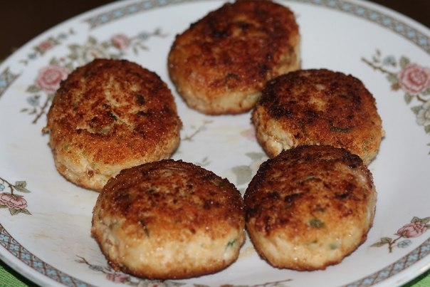 Куриные котлеты по - венгерски Куриные котлеты по - венгерски