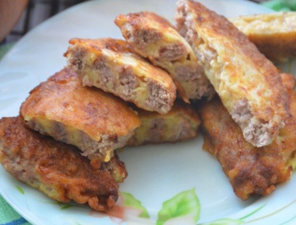 Мясной рулет с сыром Мясной рулет с сыром