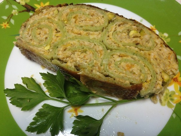 Курица, фаршированная блинами Курица, фаршированная блинами