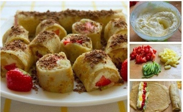 Сладкие блинные роллы с творожно-фруктовой начинкой.