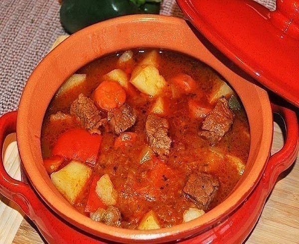 Гуляш в горшочках! Гуляш в горшочках!