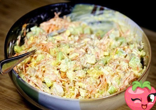 САЛАТ С МОРКОВКОЙ ПО-КОРЕЙСКИ САЛАТ С МОРКОВКОЙ ПО-КОРЕЙСКИ