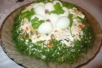 Салат с шампиньонами "ЛАСТОЧКИНО ГНЕЗДО"