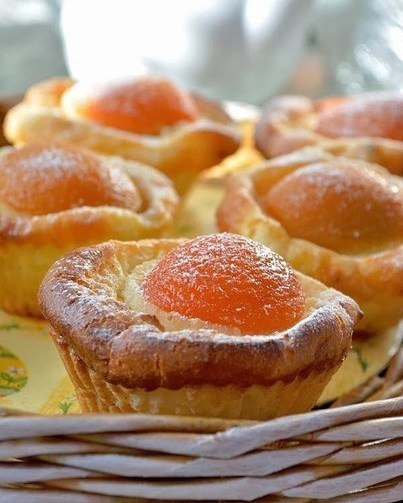 Сырники в духовке с абрикосами