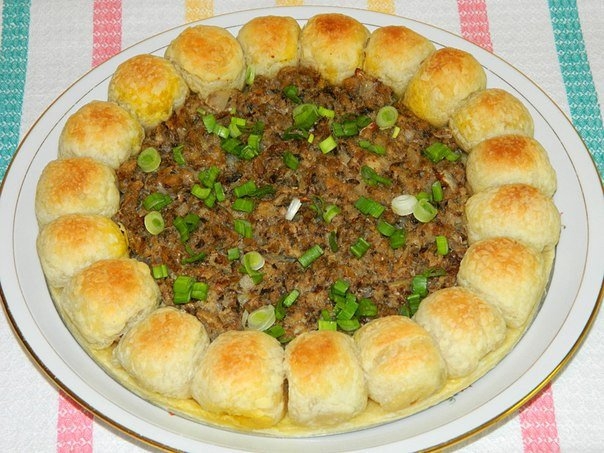 ПИРОГ с начинкой из фасоли и рыбных консервов. ПИРОГ с начинкой из фасоли и рыбных консервов.