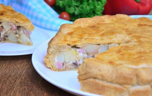 Торт с картофелем, ветчиной и грибами Торт с картофелем, ветчиной и грибами