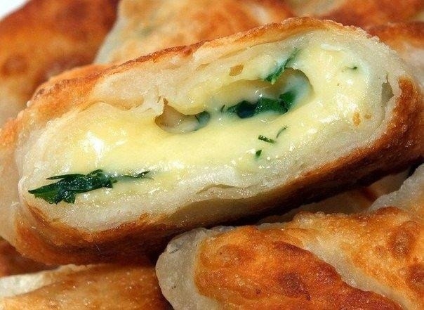 Конвертики с сыром и зеленью Конвертики с сыром и зеленью