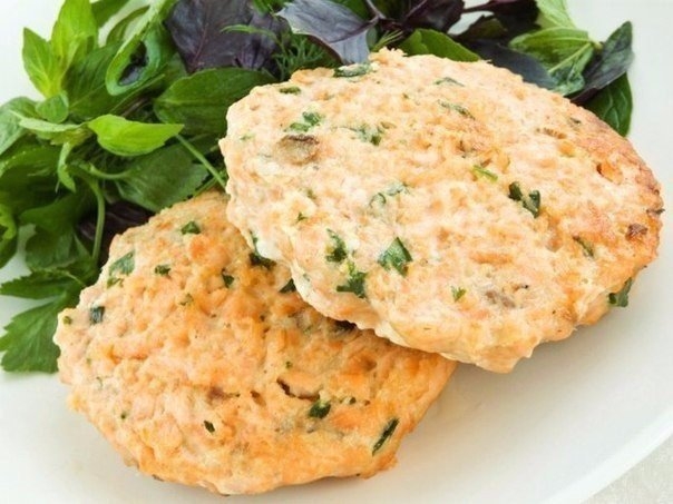 Рыбные котлетки с морковью Рыбные котлетки с морковью