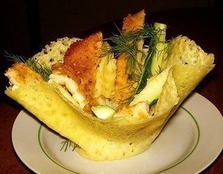 СЫРНЫЕ КОРЗИНОЧКИ С САЛАТОМ СЫРНЫЕ КОРЗИНОЧКИ С САЛАТОМ