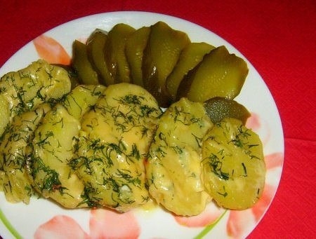 Картошка в сырном соусе.