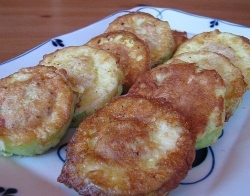 ТОП-9 САМЫХ ВКУСНЫХ РЕЦЕПТОВ С КАБАЧКАМИ ТОП-9 САМЫХ ВКУСНЫХ РЕЦЕПТОВ С КАБАЧКАМИ