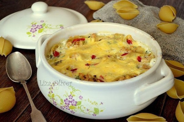 Конкильони с курицей и сладким перцем,