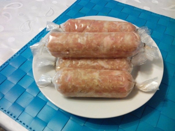 Диетические куриные домашние сосиски Диетические куриные домашние сосиски