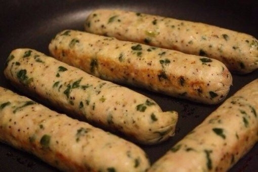 Низкокалорийные куриные сосиски