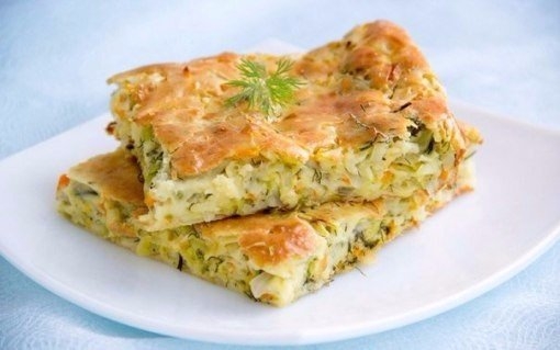 Диетическая шарлотка с капустой и морковью