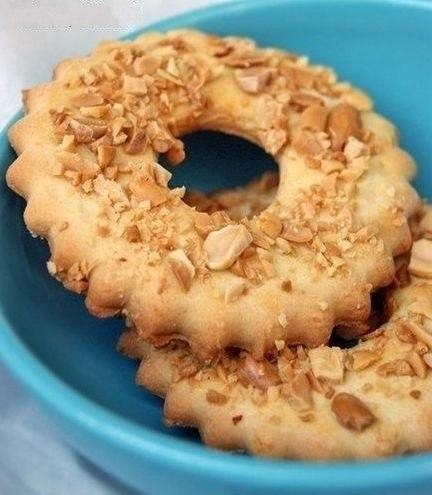 ПЕСОЧНЫЕ КОЛЬЦА С АРАХИСОМ. ПЕСОЧНЫЕ КОЛЬЦА С АРАХИСОМ.