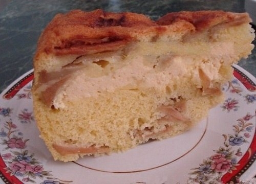 Шарлотка с яблоками, с какао и маком в мультиварке. Шарлотка с яблоками, с какао и маком в мультиварке.