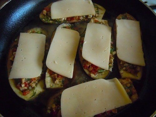 Один из самых простых рецептов, а получается вкусно. Один из самых простых рецептов, а получается вкусно.