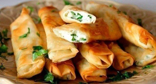Сырные палочки из лаваша. Сырные палочки из лаваша.