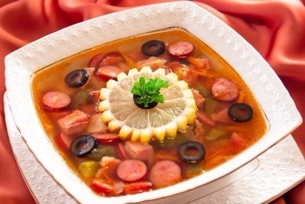 ТОП-5 РЕЦЕПТОВ ВКУСНОЙ СОЛЯНКИ ТОП-5 РЕЦЕПТОВ ВКУСНОЙ СОЛЯНКИ
