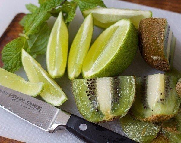 Безалкогольный мохито с киви Безалкогольный мохито с киви