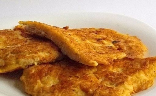 Куриный отбивные в сырном кляре