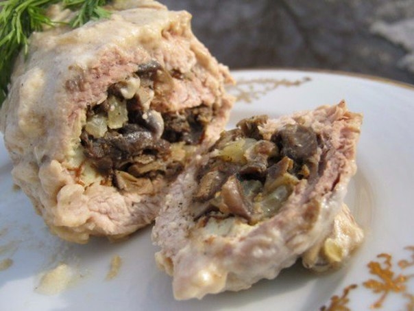 Крученики из свинины с грибами