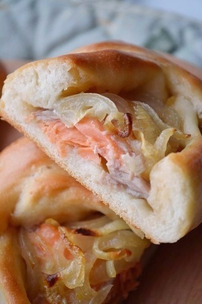 Кулебяки с рыбой.