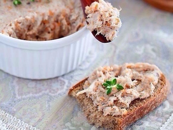 ПОЛЕЗНЫЙ ПАШТЕТ ИЗ КУРИЦЫ И МОРКОВИ.