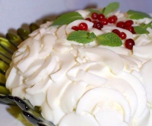 Салат с рыбой, яблоком и рисом «Бангладеш»