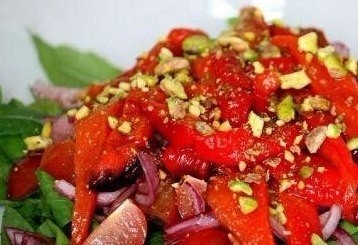 Салат из запеченных перцев
