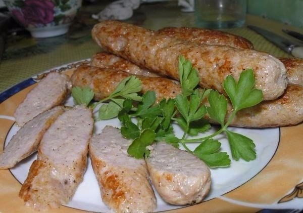 Колбаска куриная.