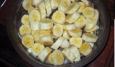 Десерт для набора массы: Бананы, запеченные в яичном соусе