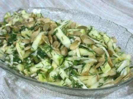 Салат из кабачков с хреном