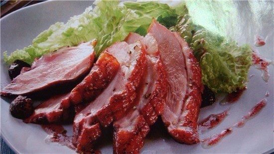 Утиные грудки с ежевикой